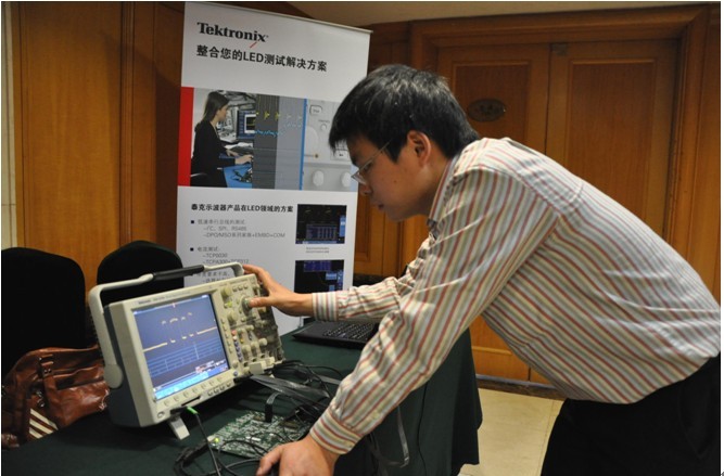 如何解決測(cè)試挑戰(zhàn)以克服LED照明應(yīng)用瓶頸？泰克專家亞太LED技術(shù)峰會(huì)上支招