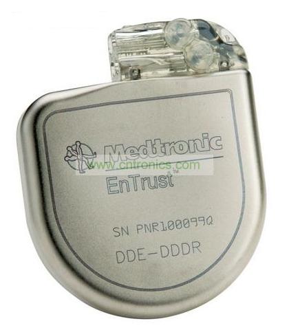 Medtronic Entrust的可植入式心律轉復-除顫器(ICD)是一種植入人體胸部的秒表大小設備，可以連續(xù)監(jiān)視心臟，當檢測到異常心律時提供適當的治療措施。