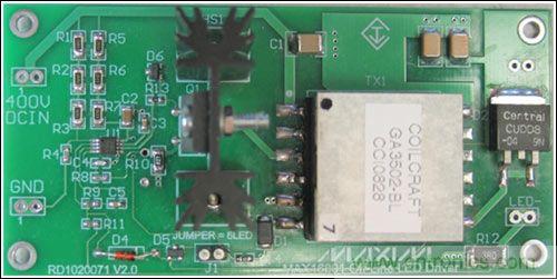 LED驅(qū)動(dòng)器參考設(shè)計(jì)，1.9英寸 x 3.9英寸，雙層板