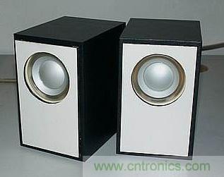 焊接完畢，背面