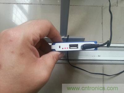 手工打造太陽能充電照明系統(tǒng)：點亮LED給手機(jī)充電