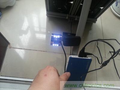 手工打造太陽能充電照明系統(tǒng)：點亮LED給手機(jī)充電