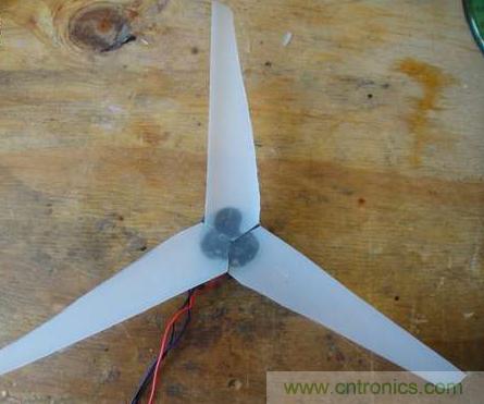 想減少電費嗎？DIY一個迷你風力發(fā)電機吧