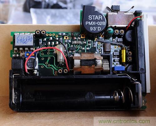 【拆解】走進(jìn)傳呼時(shí)代，天價(jià)傳呼機(jī)拆解探奇