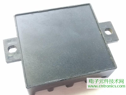 漏電保護器拆解：結(jié)構(gòu)有差異，做工不錯