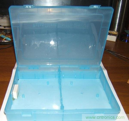 DIY：手工打造智能無線供電臺(tái)燈