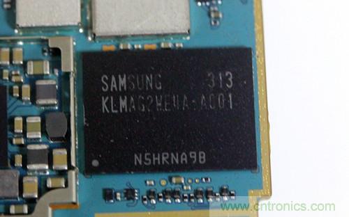 拆解4G新機(jī)索尼M35t：用料十足，易于維修