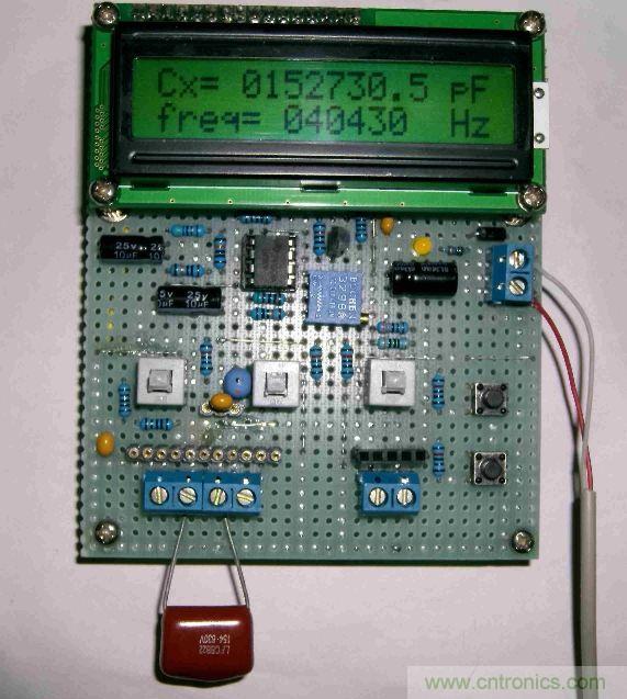 DIY集電容、電感和頻率為一體的測(cè)量?jī)x器
