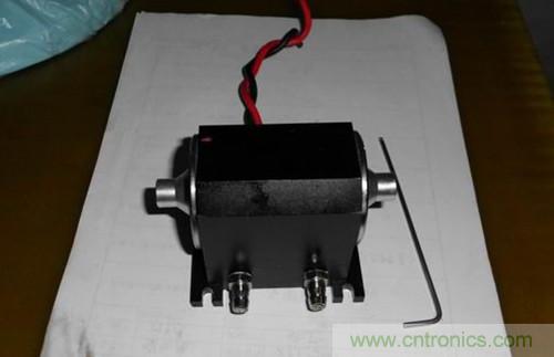 這貨一萬(wàn)三？50W半導(dǎo)體激光模塊拆解