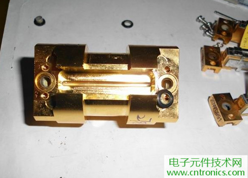 這貨一萬(wàn)三？50W半導(dǎo)體激光模塊拆解