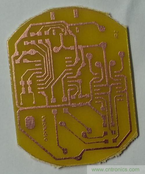 不足10元！低成本DIY便攜USB音箱