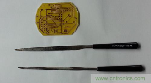 不足10元！低成本DIY便攜USB音箱