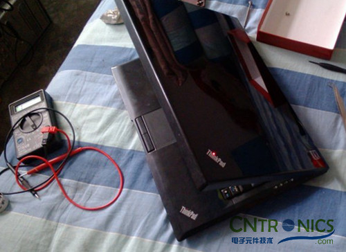 創(chuàng)意DIY：將筆記本大卸八塊做成臺式機！