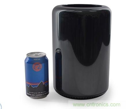全新Mac Pro真的非常小，這是與易拉罐的對比