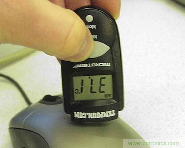 再測一下鼠標(biāo)表面，37.1攝氏度