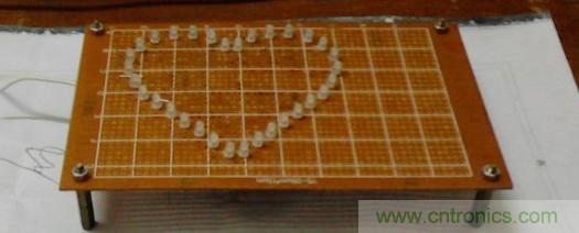 三八節(jié)將至！DIY心形LED流水燈！你們懂的~