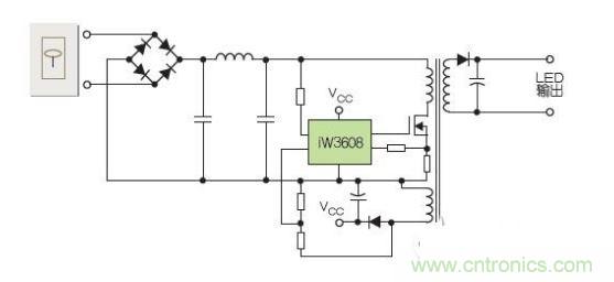 初級側(cè)驅(qū)動器可通過在輸出級使用變壓器，設(shè)計成隔離式配置；或通過使用電感器替代輸出變壓器，并選用降壓控制器替代反激電路，設(shè)計成非隔離配置。