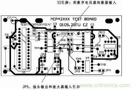 這是對圖2所示電路的第一次布線嘗試。此配置在模擬線路上產生不規(guī)律的噪聲，這是因為在特定數字走線上的數據輸入碼隨著數字電位器的編程需求而改變。