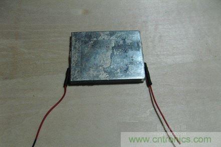 DIY頭戴式藍(lán)牙耳機(jī)，