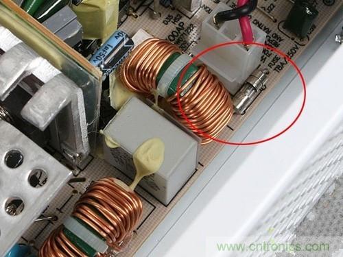 逆變電源設計中，保險絲扮演什么角色？