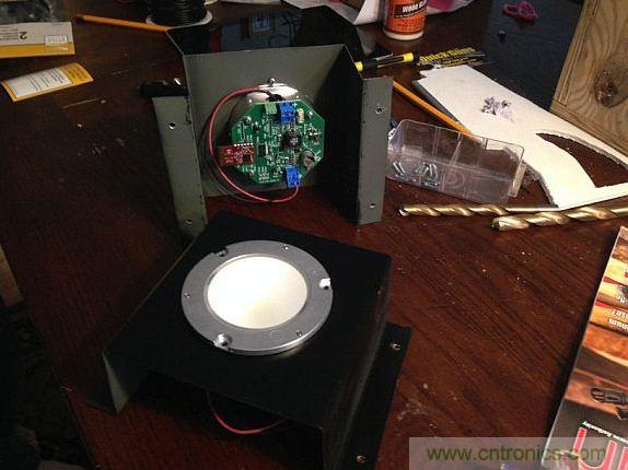 圖2：Microchip的PIC16F1788 28引腳8位高級(jí)模擬閃存MCU。