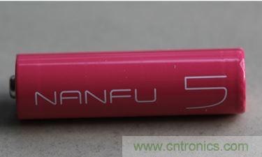 電池新貴小米彩虹5號(hào)：是浪得虛名，還是實(shí)至名歸？