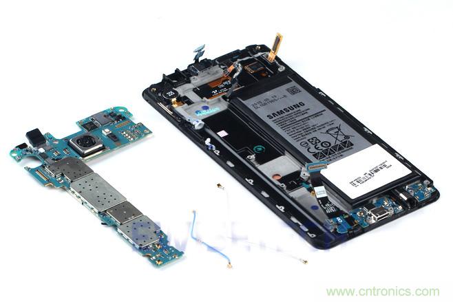 Galaxy Note5拆解，與S系列差距日漸模糊