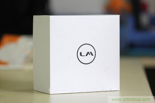 靈米智控盒子體驗(yàn)測評，一個(gè)拯救老家電的&ldquo;天使&rdquo;