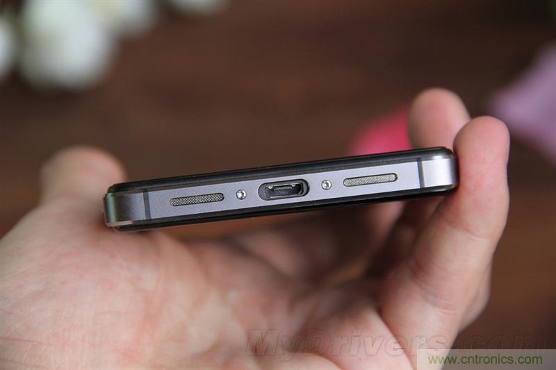 無邊框的 nubia Z9 ，一款既有驚喜，又有驚艷的智能手機