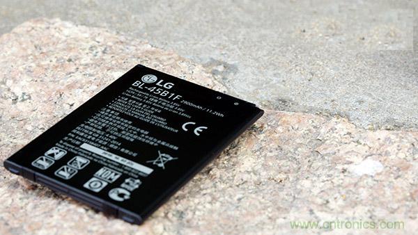 業(yè)界良心 LG V10 評(píng)測(cè):剛毅、冷峻，不失人性化