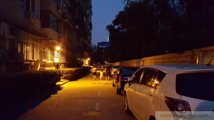 三星S6 edge+評(píng)測：擊退note 5，帶著雙曲屏卷土重來