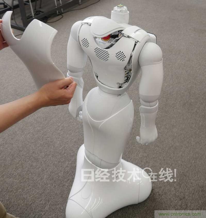 拆解筆記本不過癮，那就來拆拆日本情感機器人吧！