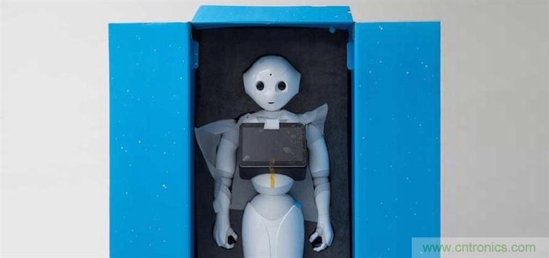 拆解筆記本不過癮，那就來拆拆日本情感機器人吧！