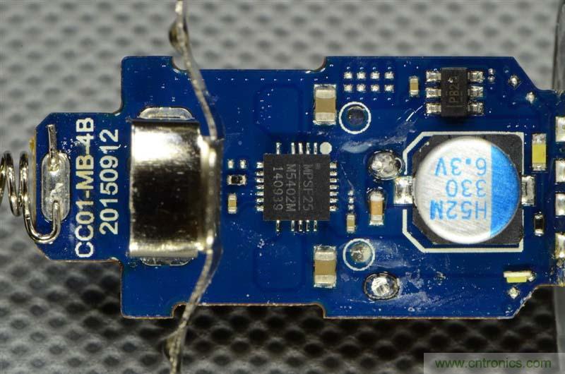 小米車載充電器拆解評(píng)測(cè)：49元能讓這枚&ldquo;子彈&rdquo;飛多遠(yuǎn)？