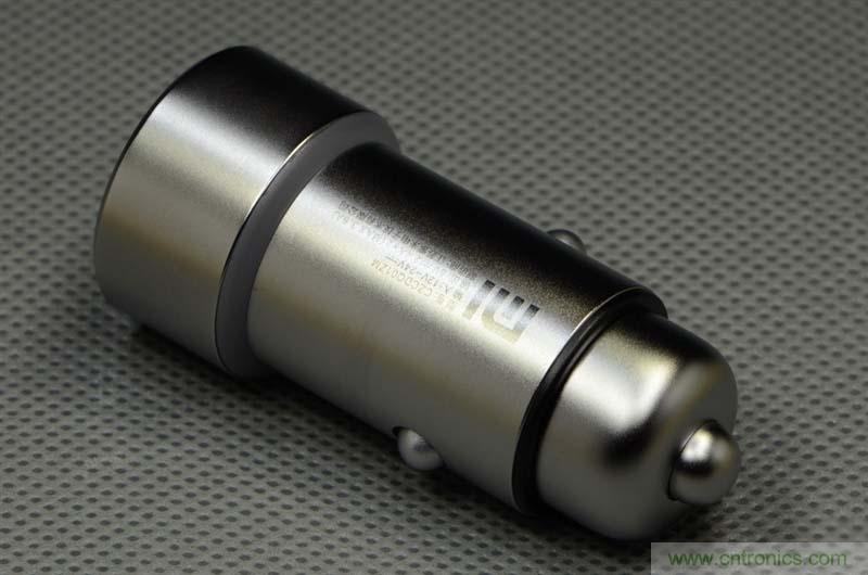 小米車載充電器拆解評(píng)測(cè)：49元能讓這枚&ldquo;子彈&rdquo;飛多遠(yuǎn)？