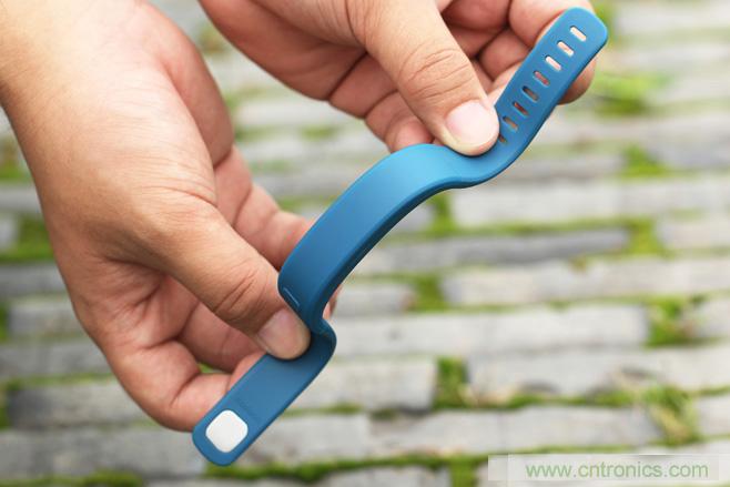 咕咚智能手環(huán)2上手評測：功能齊全，細(xì)節(jié)欠缺