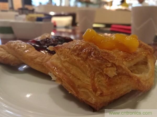 新旗艦Mate 8全評(píng)測(cè)：橫空出世！能否延續(xù)一機(jī)難求？