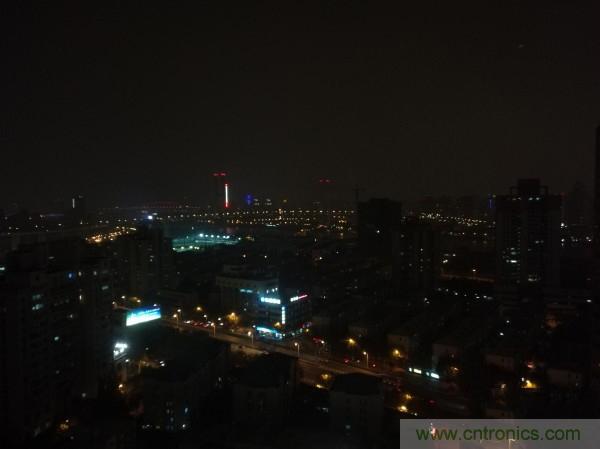 新旗艦Mate 8全評(píng)測(cè)：橫空出世！能否延續(xù)一機(jī)難求？