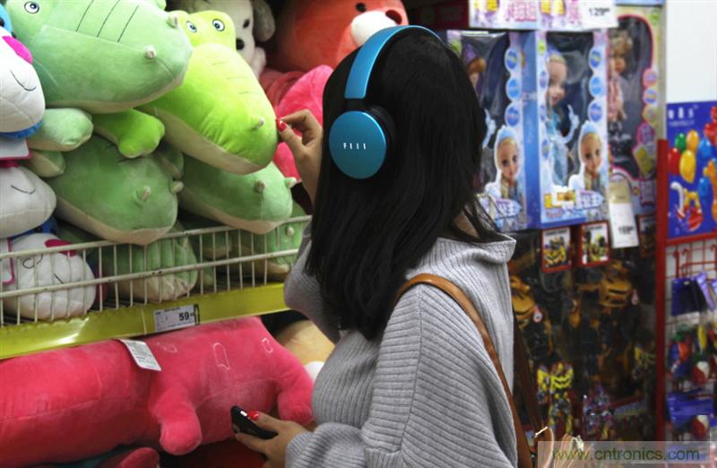 頭條哥的夢想之作！FIIL耳機(jī)能讓汪峰上頭條否？