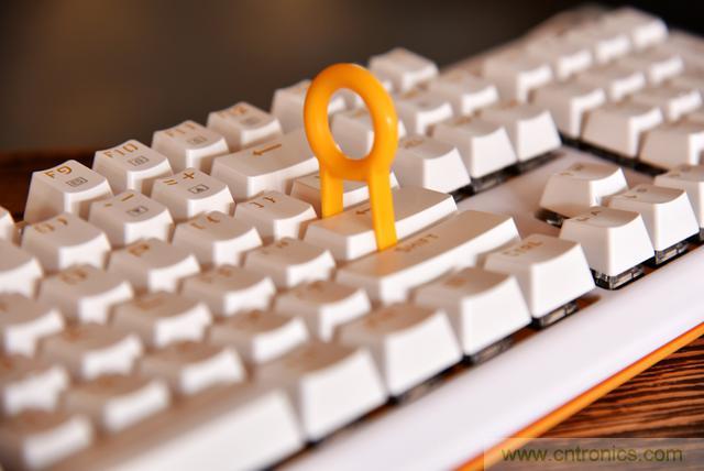 左手寫愛，右手寫他&mdash;&mdash;從此鍵盤鼠標不分家！