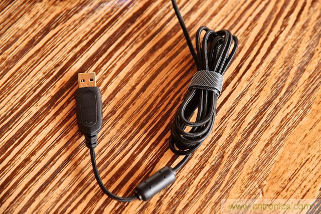 左手寫愛，右手寫他&mdash;&mdash;從此鍵盤鼠標不分家！