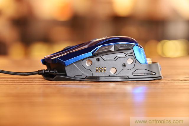 左手寫愛，右手寫他&mdash;&mdash;從此鍵盤鼠標不分家！