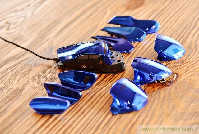 左手寫愛，右手寫他&mdash;&mdash;從此鍵盤鼠標不分家！