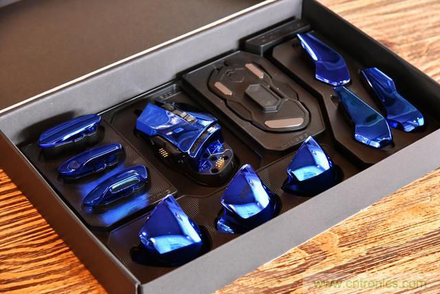 左手寫愛，右手寫他&mdash;&mdash;從此鍵盤鼠標不分家！