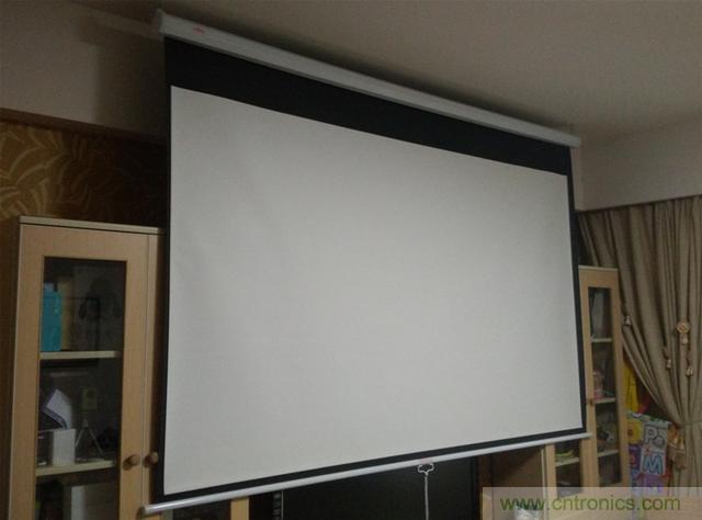 無屏電視時代已然來臨，客廳你做好準備了嗎？