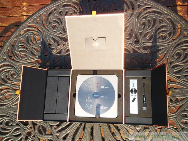 無屏電視時代已然來臨，客廳你做好準備了嗎？