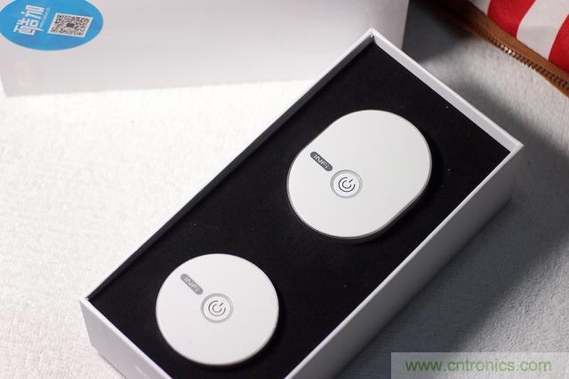 路由器也跟風(fēng)玩分體設(shè)計，你咋不上天呢？