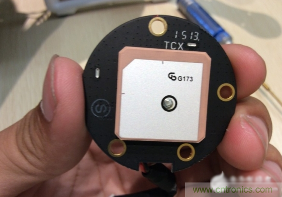 真飛機(jī)拆不著，那就來(lái)拆拆無(wú)人機(jī)&ldquo;鼻祖&rdquo;大疆吧！