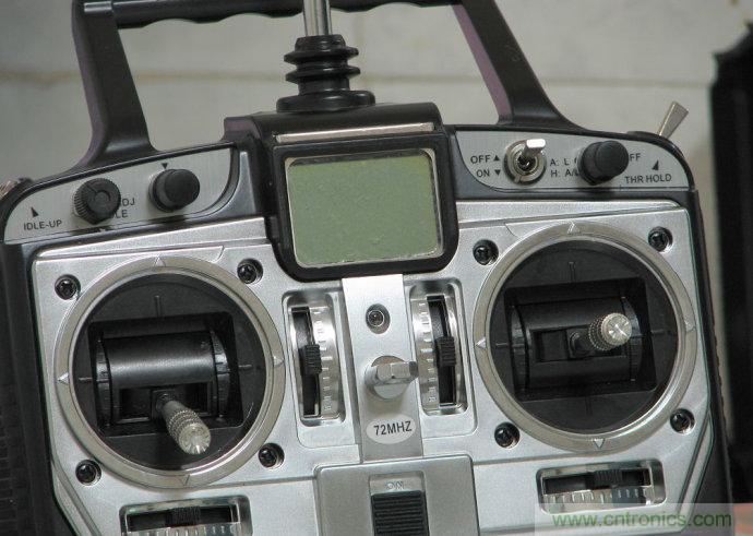 無人機(jī) DIY 制作全過程，酷得不要不要的！