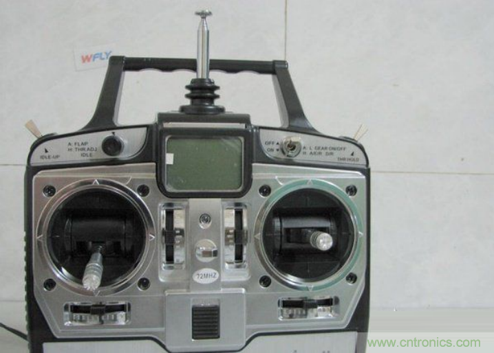 無人機(jī) DIY 制作全過程，酷得不要不要的！